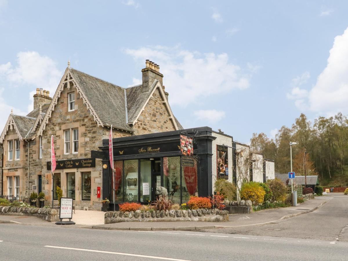 Puccini Villa Pitlochry Exterior photo